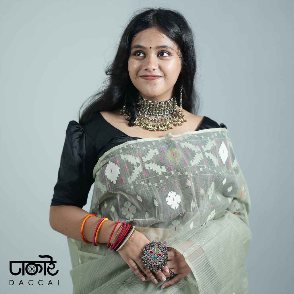 Ash Blonde dhakai Jamdani Saree